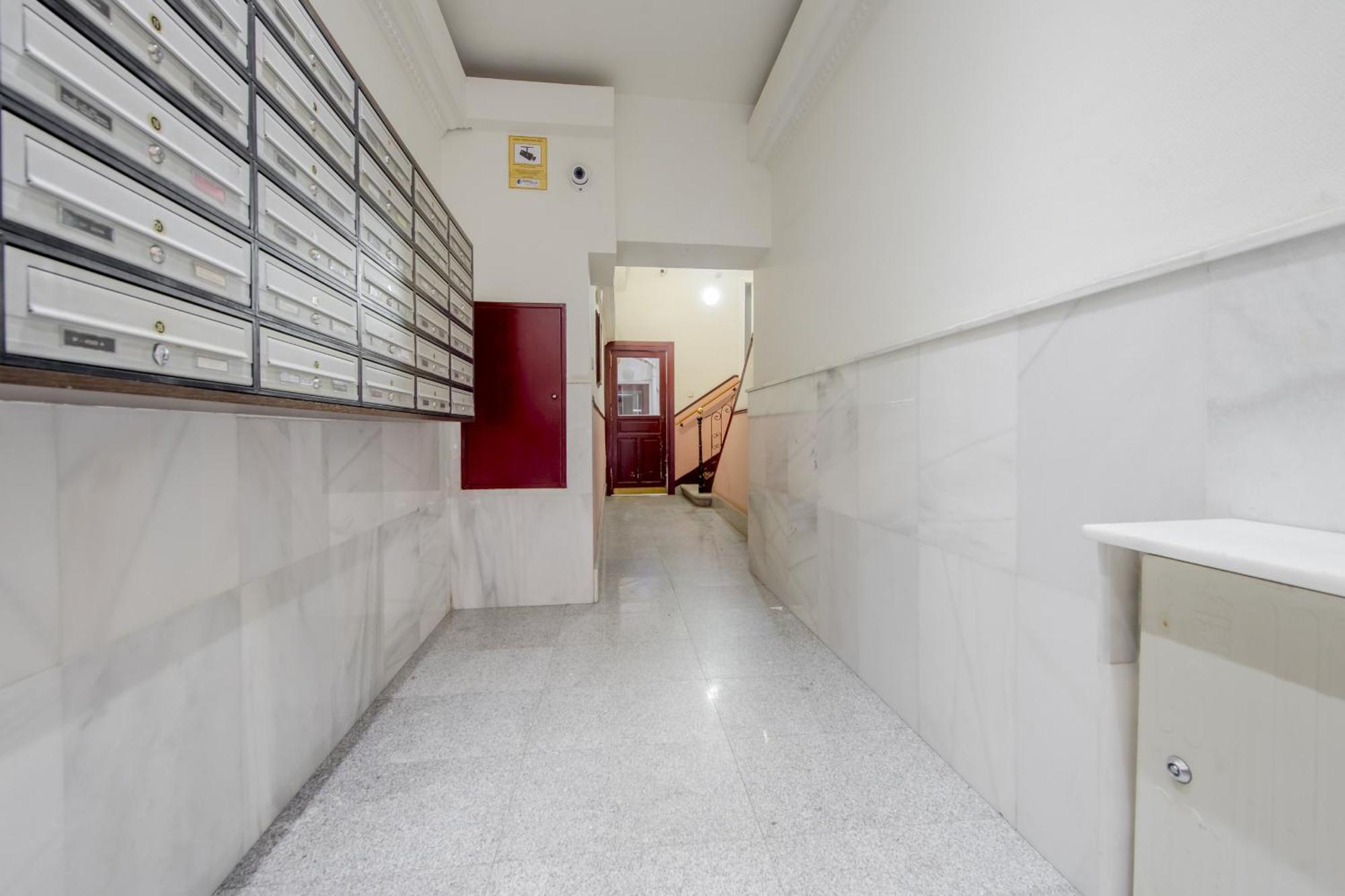 New Apt De 7Pax En El Corazon De Malasana Apartment Madrid Exterior foto