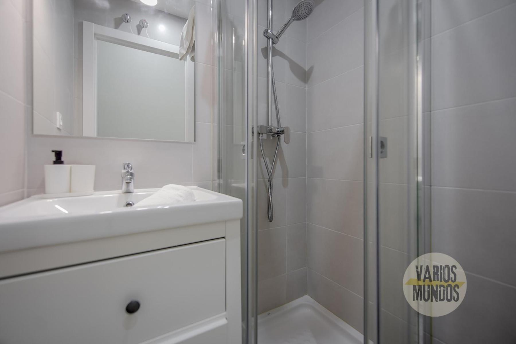 New Apt De 7Pax En El Corazon De Malasana Apartment Madrid Exterior foto